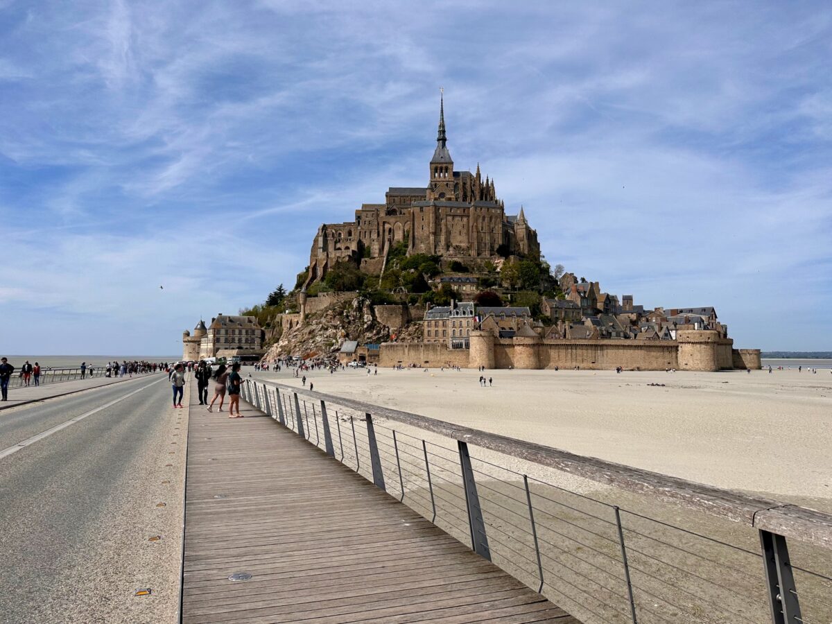 EuroVelo 4 - The mighty Mont Saint Michel