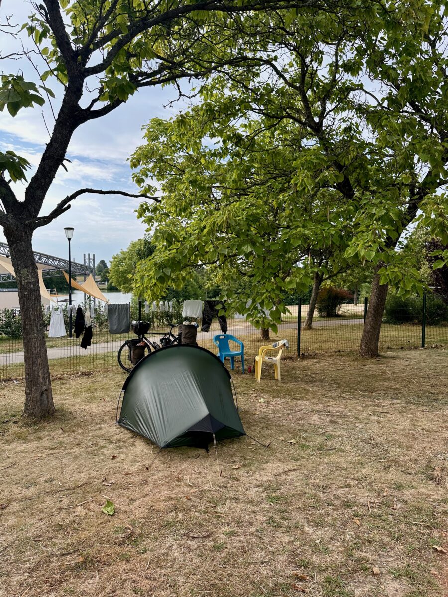 Terra Nova Laser Compact in Bourbon-Lancy