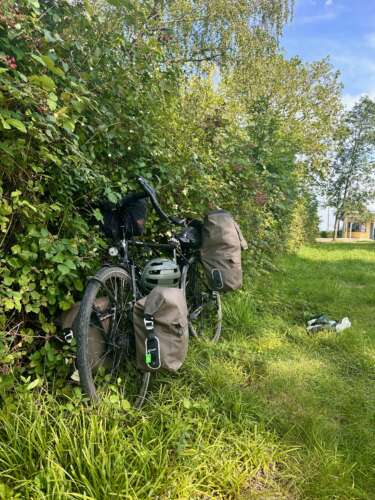 Eurovelo 5 - fully loaded Surly Disc Trucker in Mittersheim