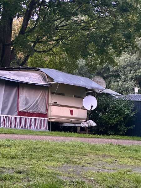 I see faces. On the campsite in Saarlouis