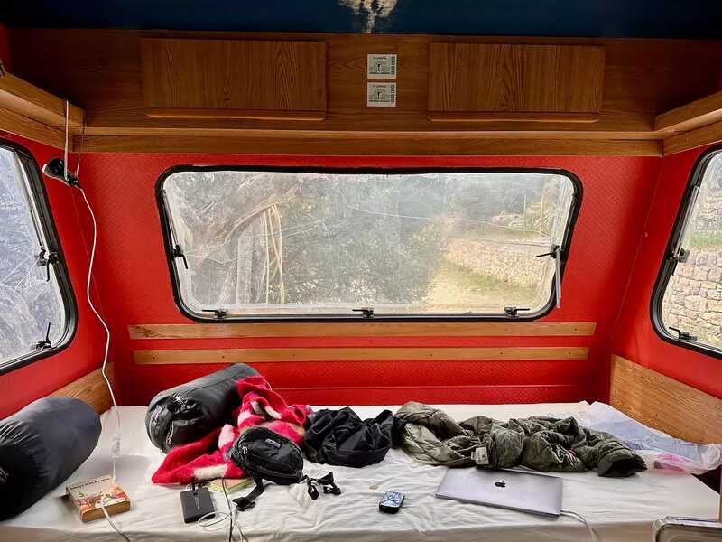 Warmshowers host offering me his old caravan