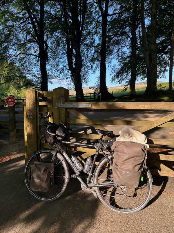 Land's End to John o'Groats - Surly Disc Trucker parked near Lydford